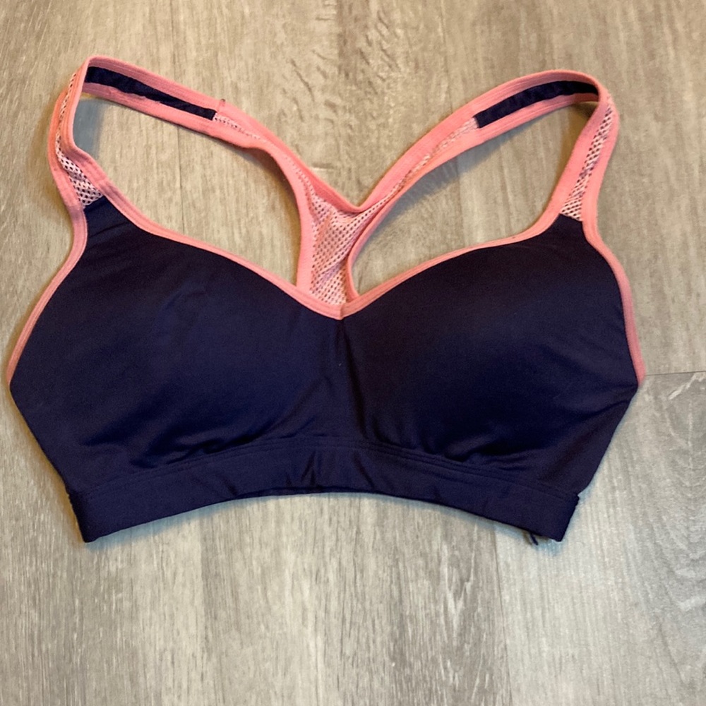 SO Padded Push up Sports Bra Small